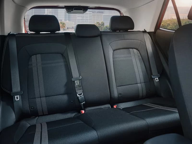 Hyundai Venue — Interior 2/7
